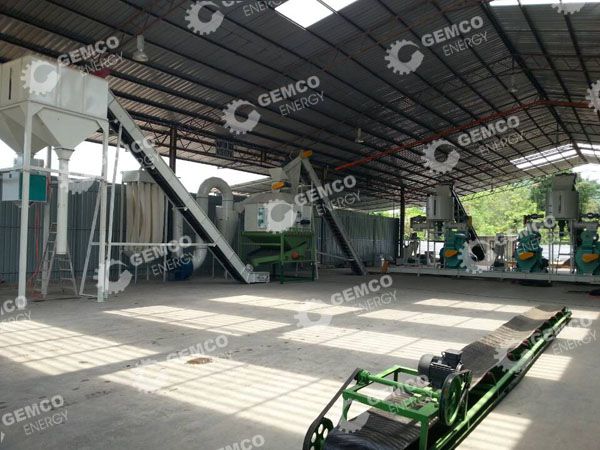 EFB pellet conveyor