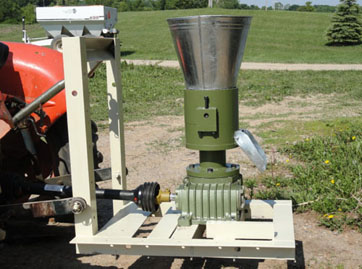 PTO straw pellet mill