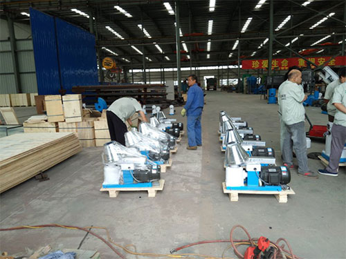 Small pellet machines delivery picture