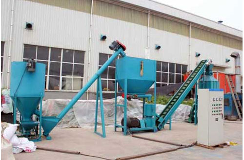 screw conveyor in the pellet production line